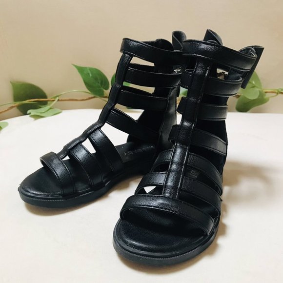 MG Baby Other - MG Baby Black Zip Gladiator Sandals With Bow Size 10.5 Toddler